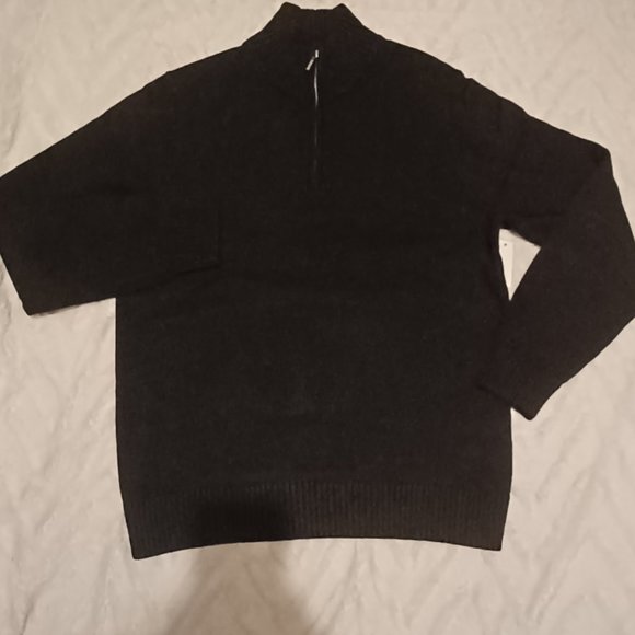 GOODTHREADS - Picture 2 of 2